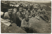 U rovu na Dobrom Polju, 1917. godine
