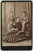Tri devojčice