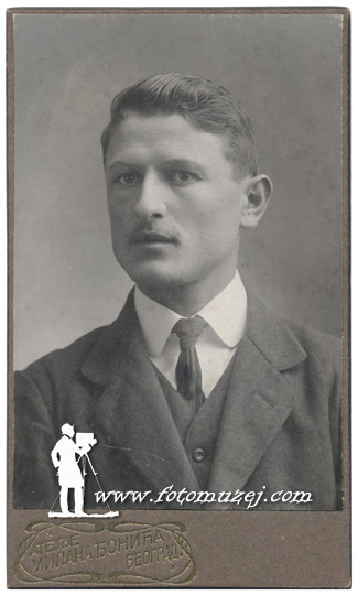 Diplomirani pravnik Bogdan K. Bojović (autor Milan Đonić)