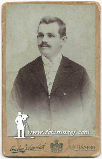 Muškarac sa brkovima (autor Stevan Jovanović)