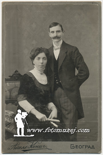 Karolina Mitrašinović sa suprugom (Atelje Kenig)