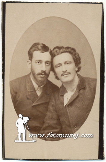 Branislav Nušić sa prijateljem (autor Đoka Kraljevački)