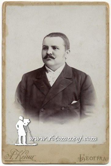 Muškarac u građanskom odelu (autor Leopold Kenig)