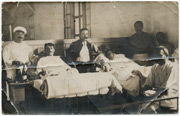 Podporučnik Đorđe sa saborcima u bolnici Sidi-Abdallah, Tunis, Afrika
