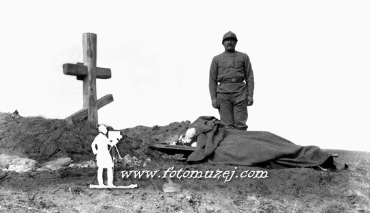 Poginuli Ruski vojnik na Solunskim frontu južno od položaja  (autor Dimitrije  Pavlović)