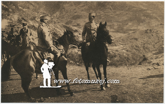 Prestolonaslednik Aleksandar na položaju na Čeganjskoj planini 1916. godine (autor Risto Šuković)