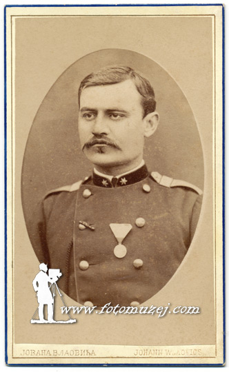 Artiljeriski potporučnik P. Stefanović (autor Jovan Vlahović)
